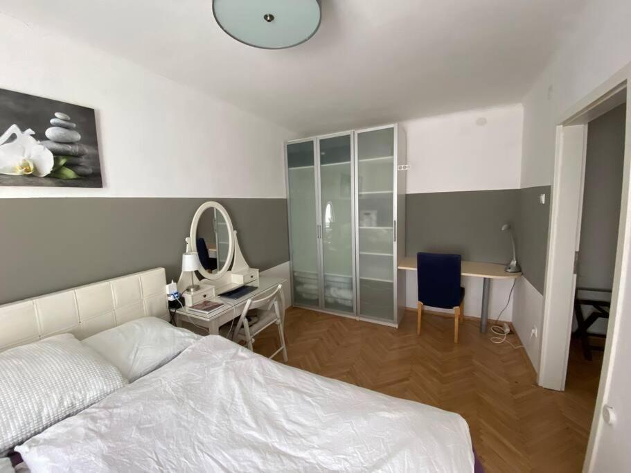 Annenstrasse Graz Central Apartment'6Beds'Freeparking Екстериор снимка